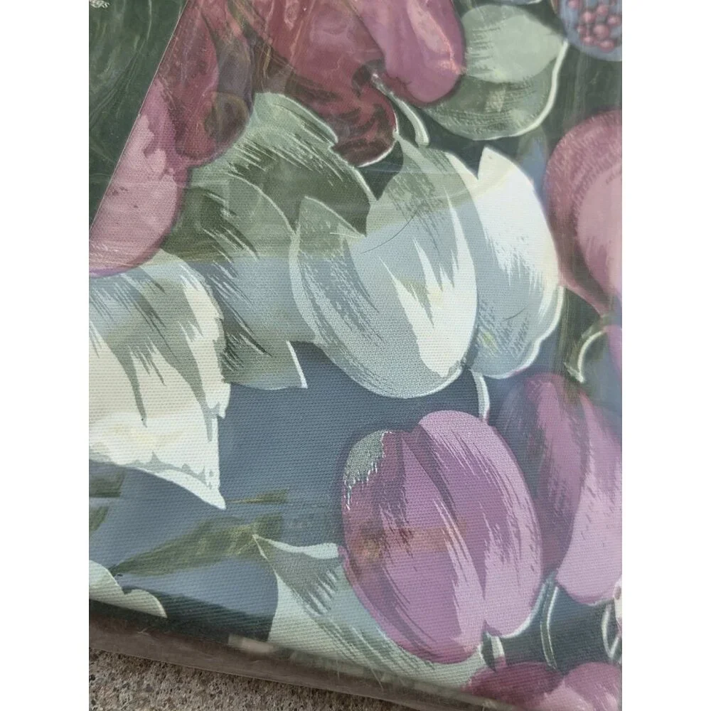 Vintage‎ New Vanderbilt Fruit Elegance 70